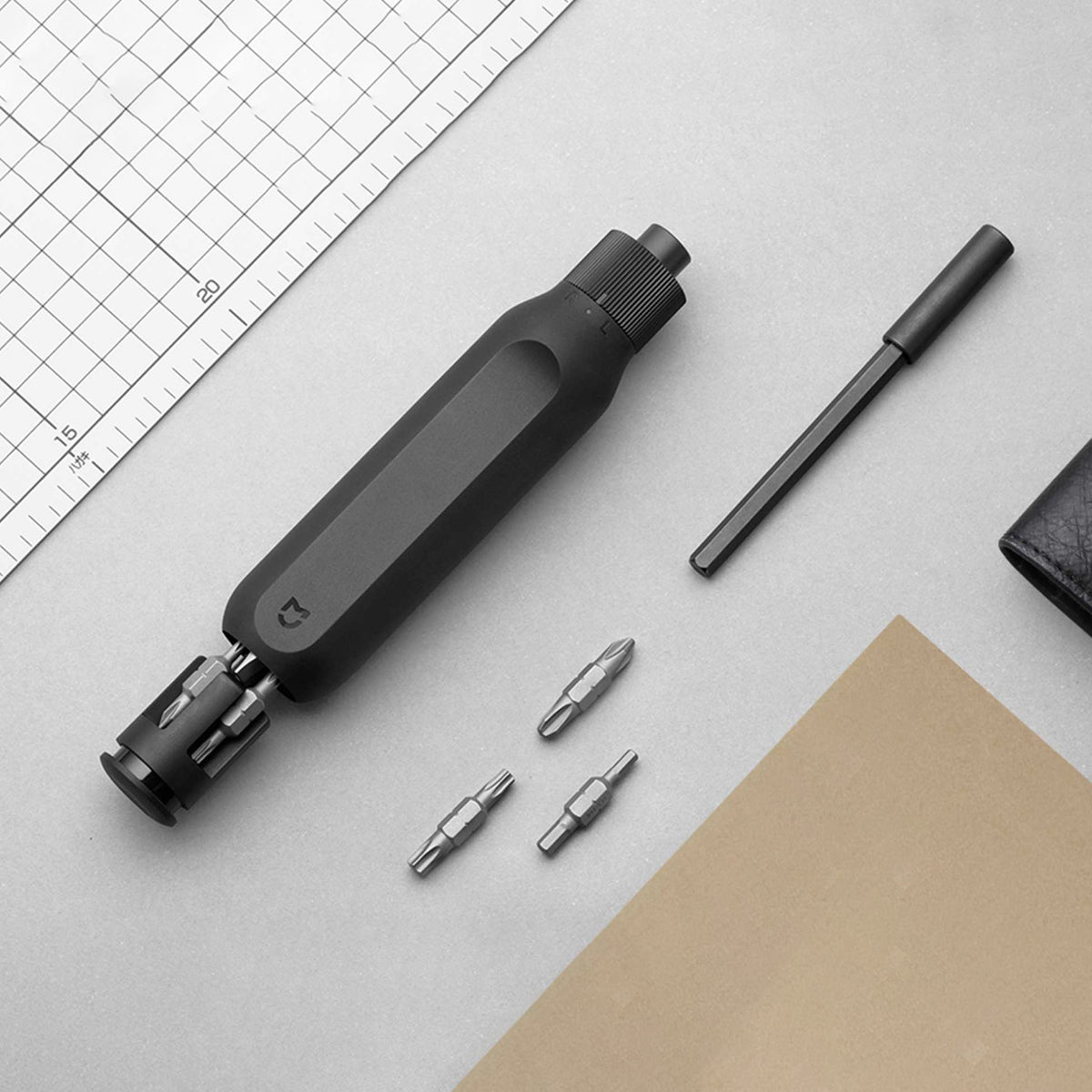 Mi 16-i-1 skraldeskruetrækker