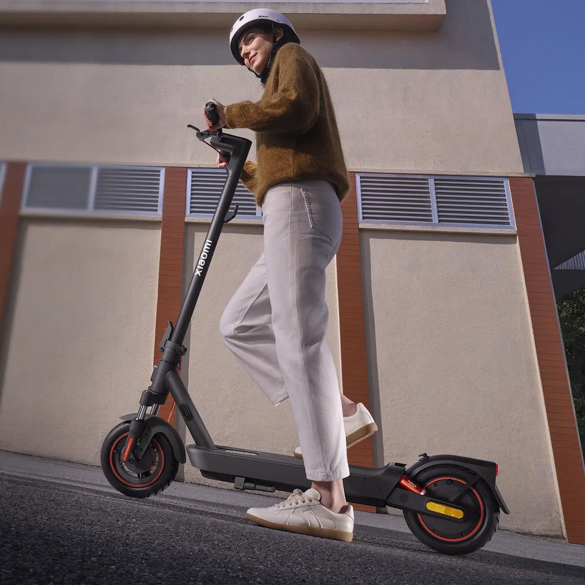 Xiaomi Electric Scooter 5 Max EU Räckvidd: 60 km - Class A
